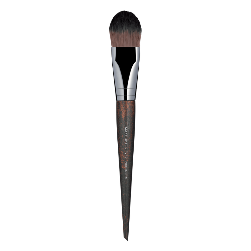 FOUNDATION BRUSH - SMALL 104